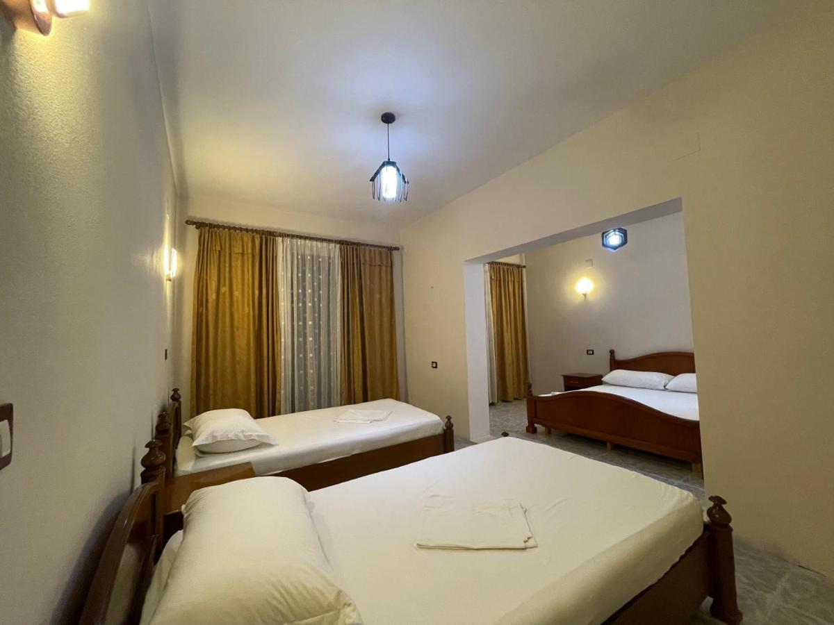פוגרדץ Hotel Belvedere מראה חיצוני תמונה